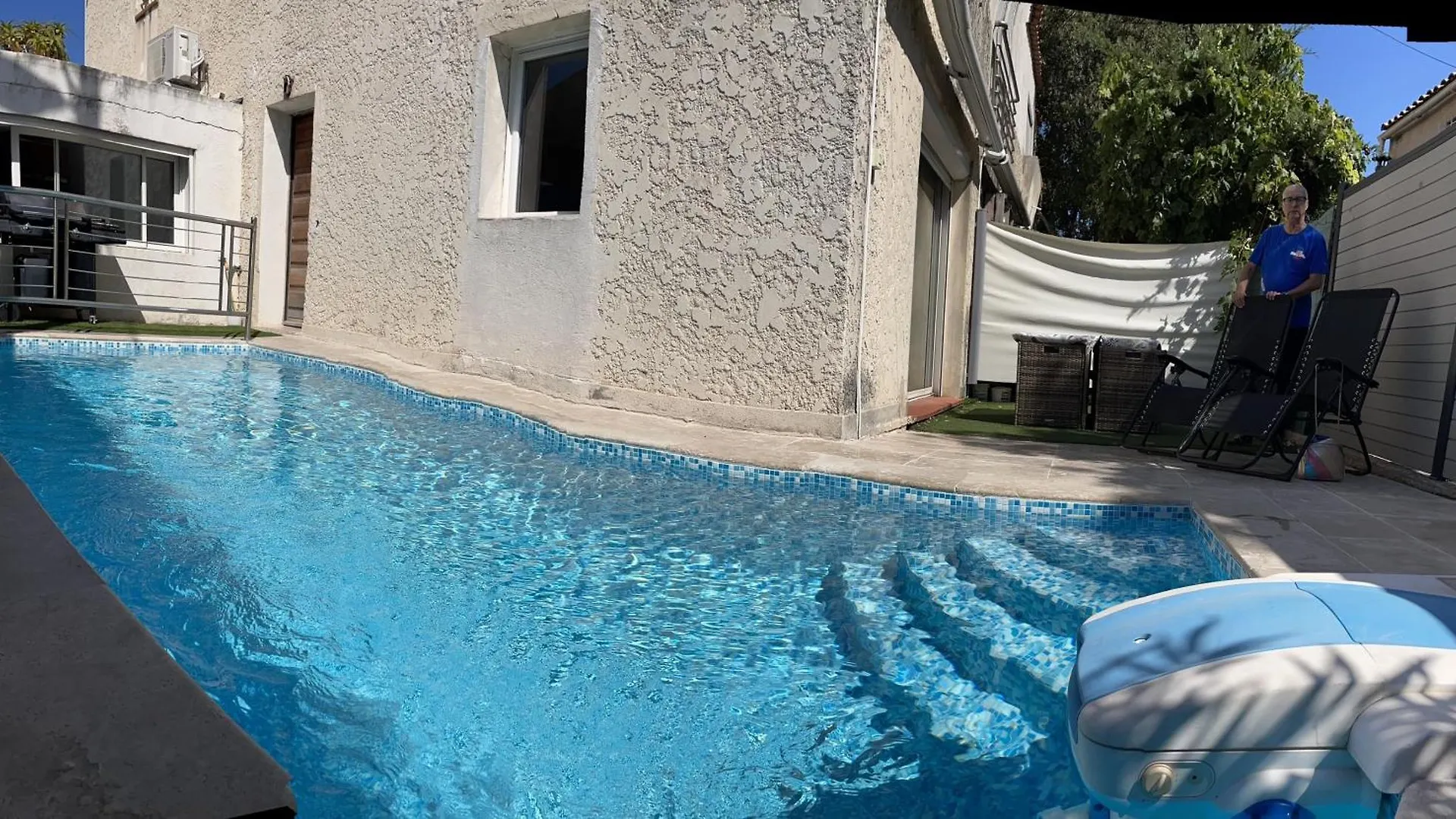 Appart Avec Piscine Privee Proche Velodrome Et Metro Marseille 0*,  France